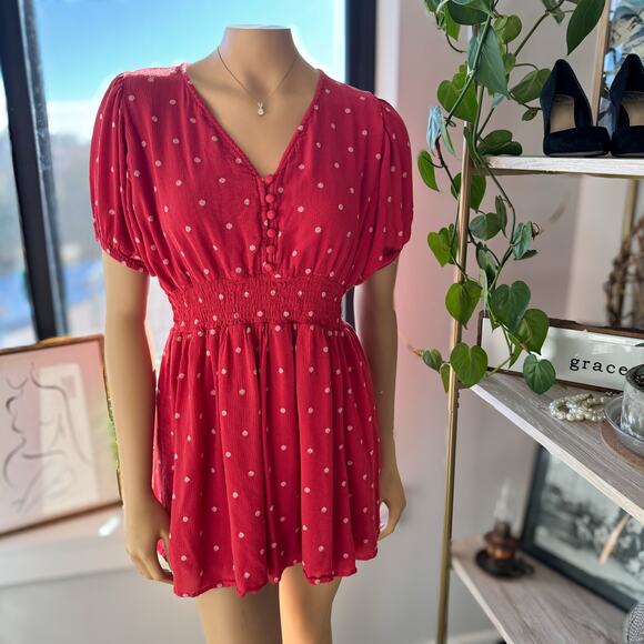 En Crème, Red/White Polka Dot Bohemian Ruched Waist Mini Dress, Women’s Medium - Picture 1 of 9